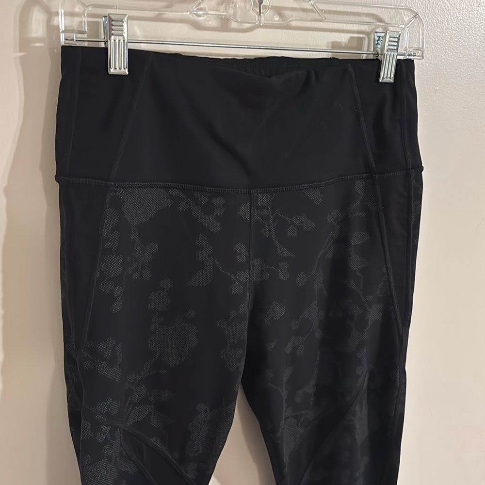 Athelta reflective black leggings